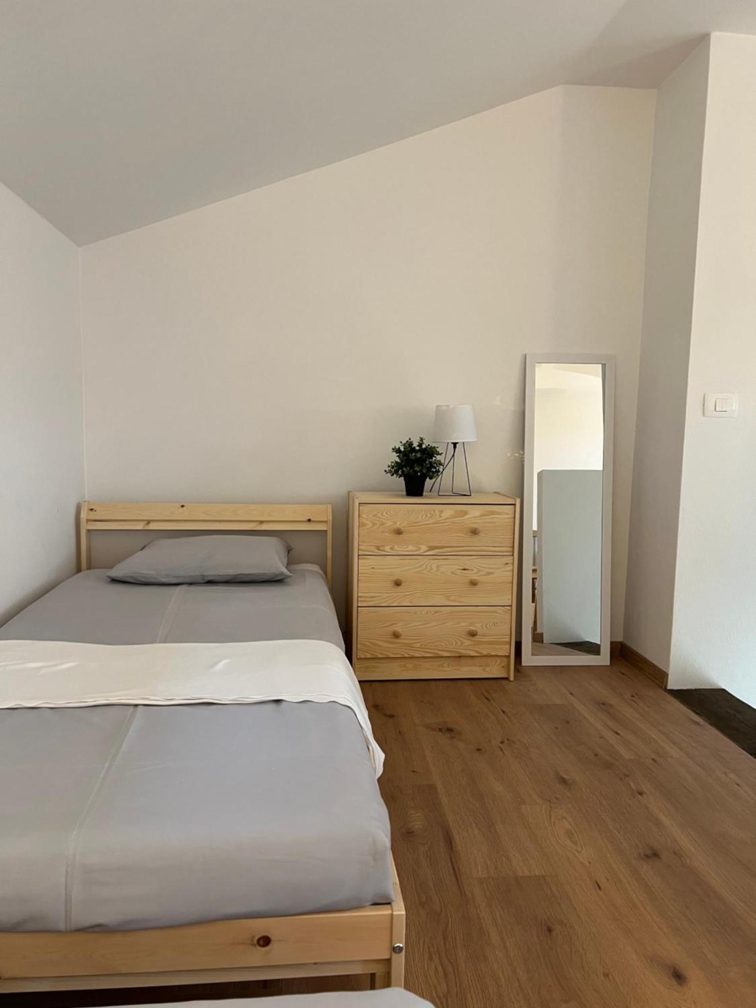 Hramisce Apartment Smarje  Ngoại thất bức ảnh